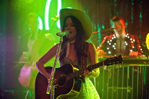 kacey musgrave nude|Video: Watch Kacey Musgraves Powerful Nude Performance On。